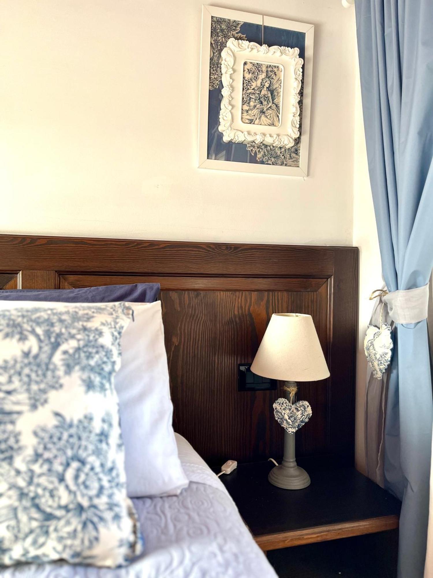 Porto Valentino Apartment Sirmione Extérieur photo